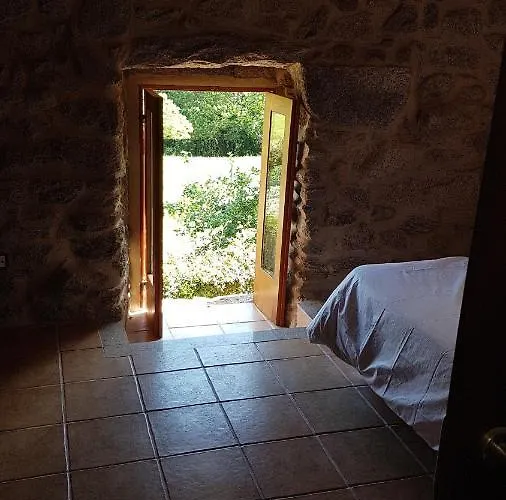 Semesterbostad O Pomar Vello *