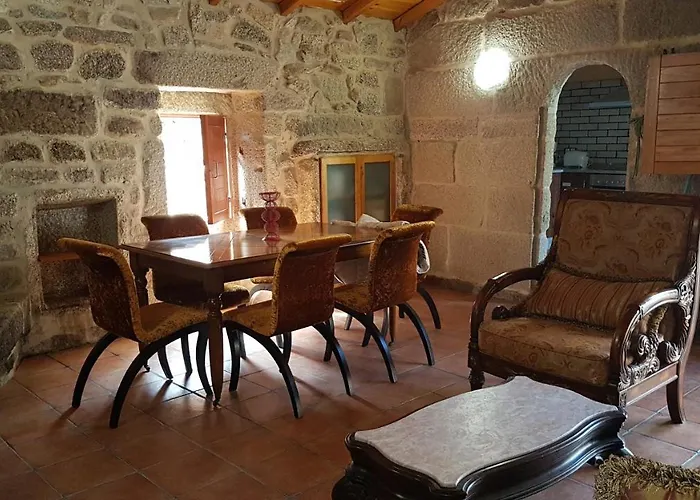 Semesterbostad O Pomar Vello *