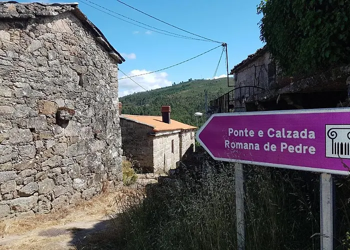 Semesterbostad O Pomar Vello *