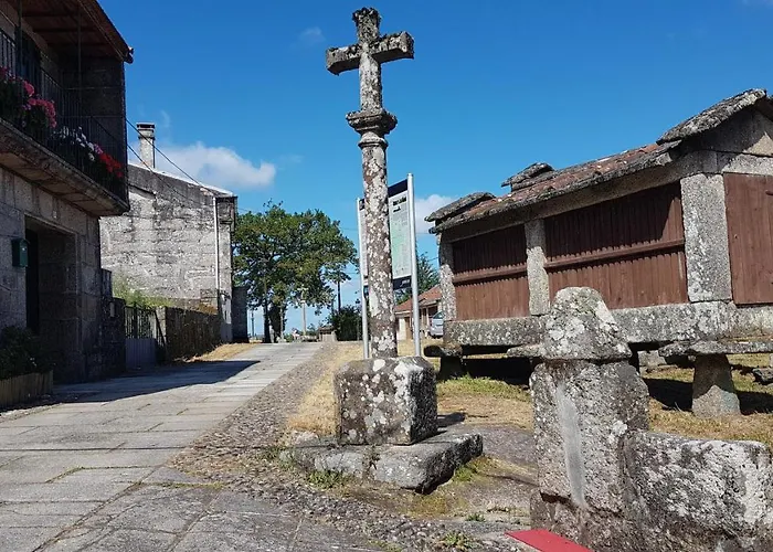 O Pomar Vello Semesterbostad *